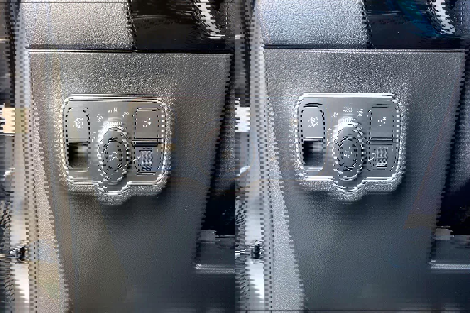 Used 2025 Mercedes-Benz GLA 35 AMG 4MATIC image 33