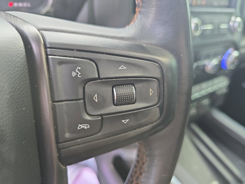 Used 2022 GMC Sierra 2500 AT4 w/ AT4 Premium Plus Package image 27