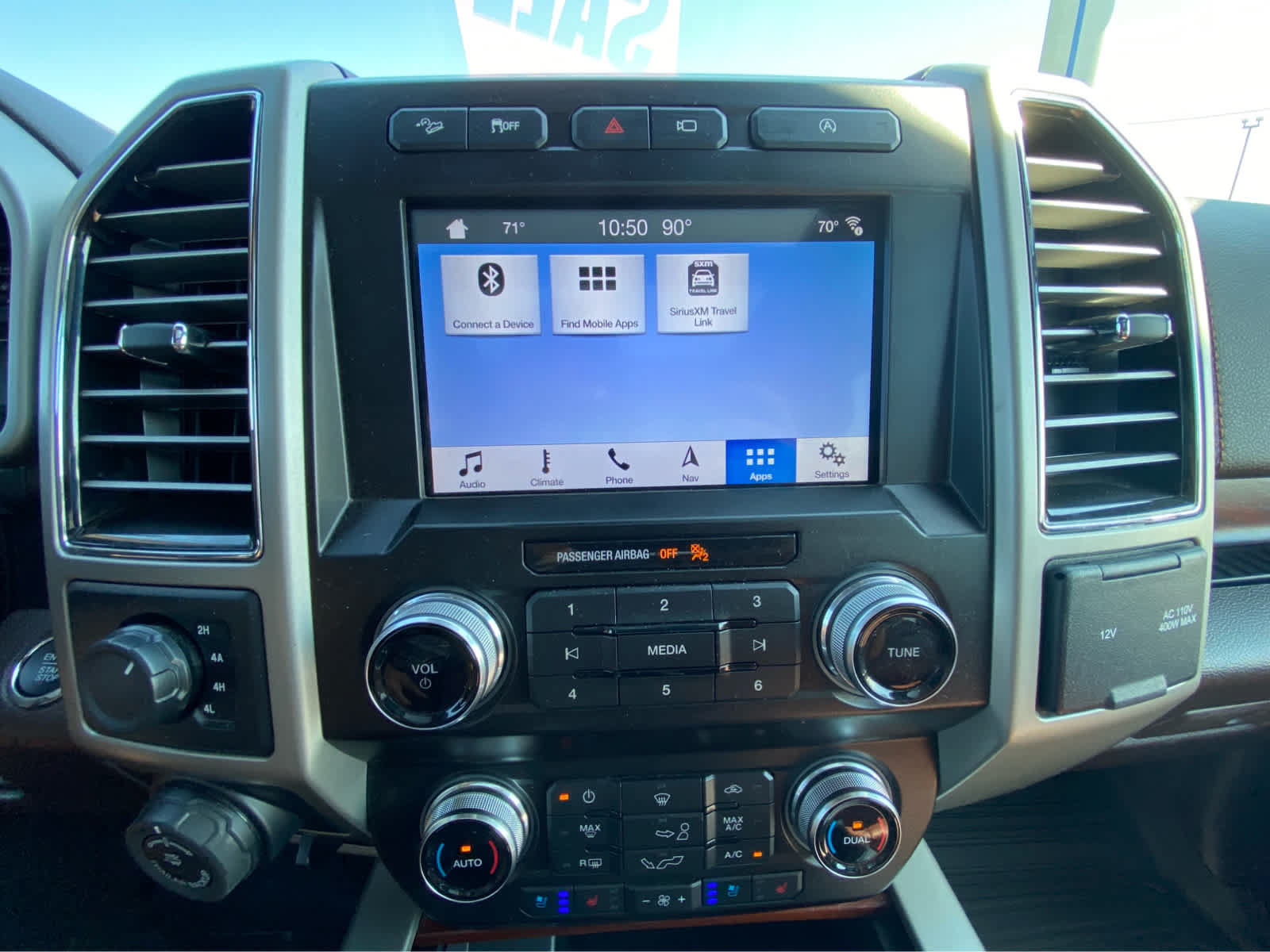 Used 2019 Ford F150 King Ranch w/ Equipment Group 601A Luxury AWD/4WD image 35