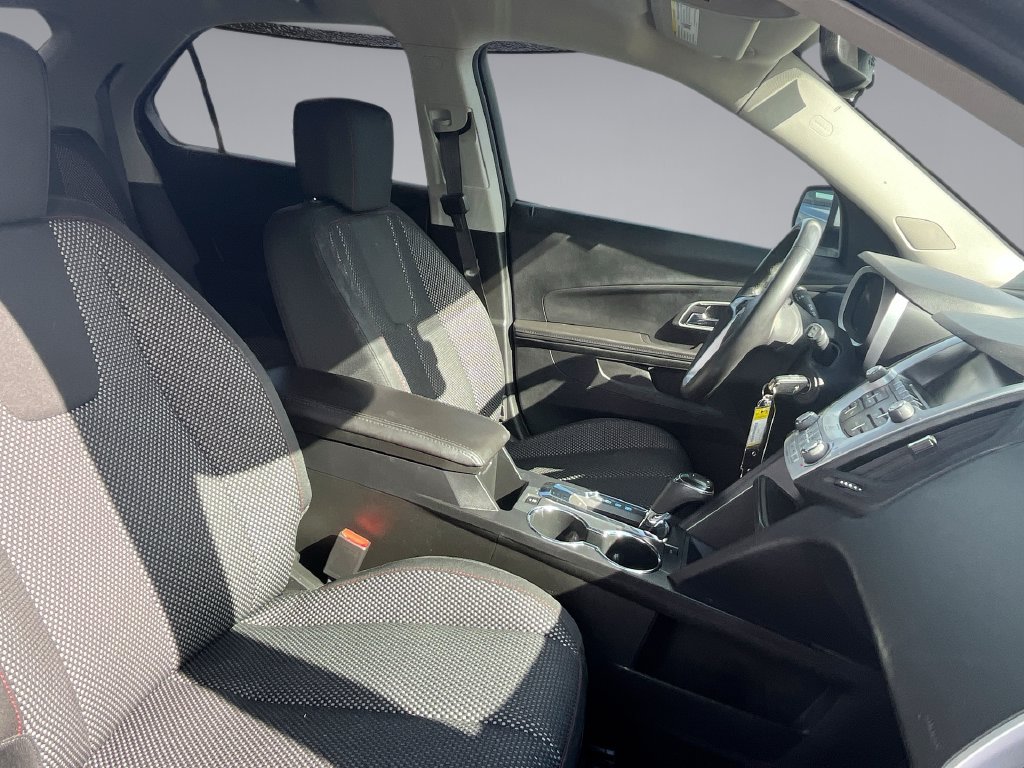 Used 2016 Chevrolet Equinox LT w/ Convenience Package FWD image 16