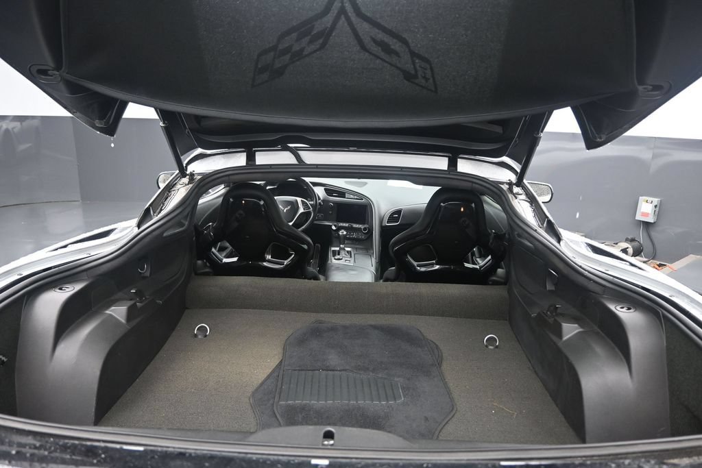 Used 2015 Chevrolet Corvette Stingray Coupe w/ 3LT Preferred Equipment Group RWD image 21
