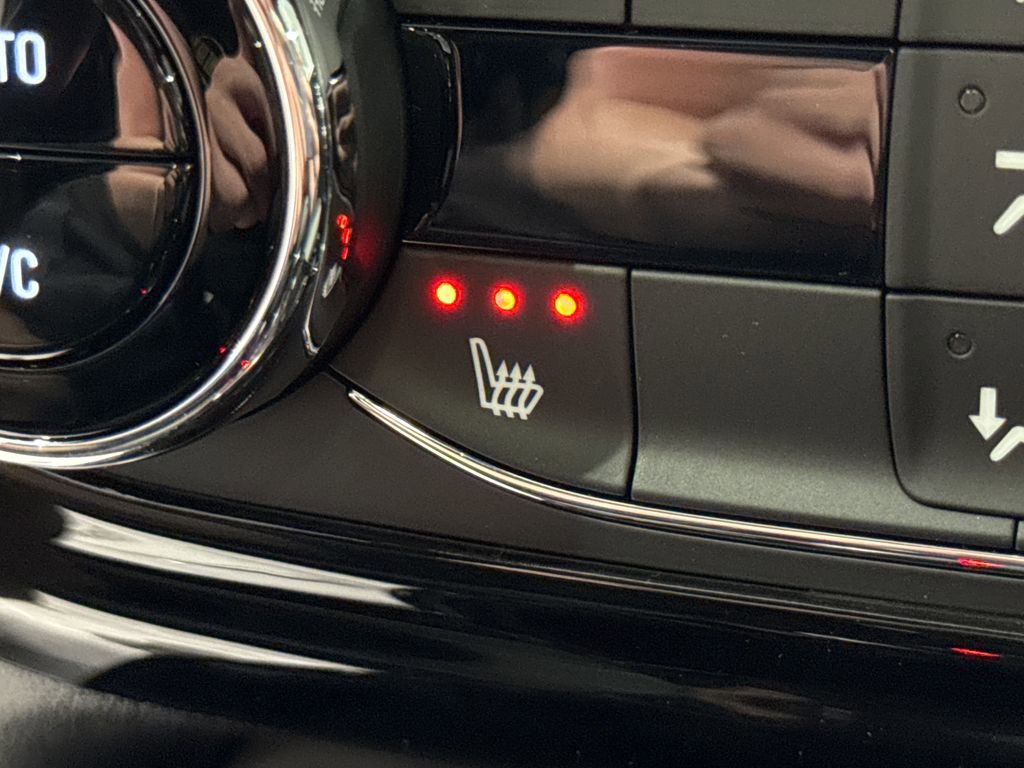 New 2026 Chevrolet Trax RS FWD image 18