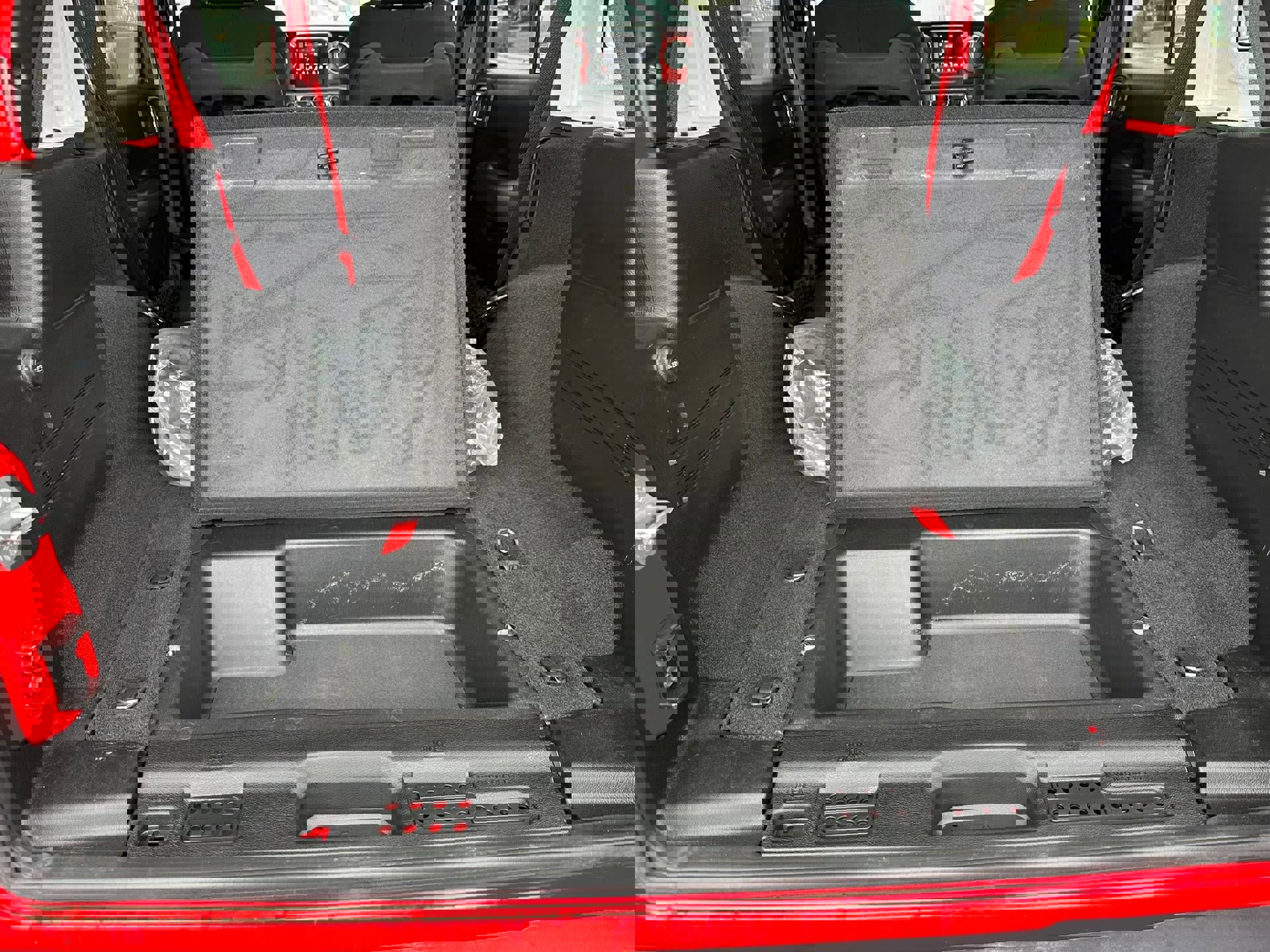 Used 2018 Jeep Wrangler Unlimited Rubicon image 10