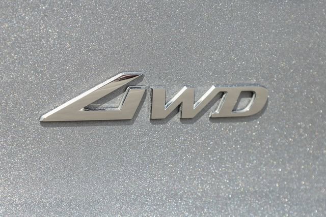 Used 2023 Genesis GV70 2.5T w/ Sport Prestige Package image 6