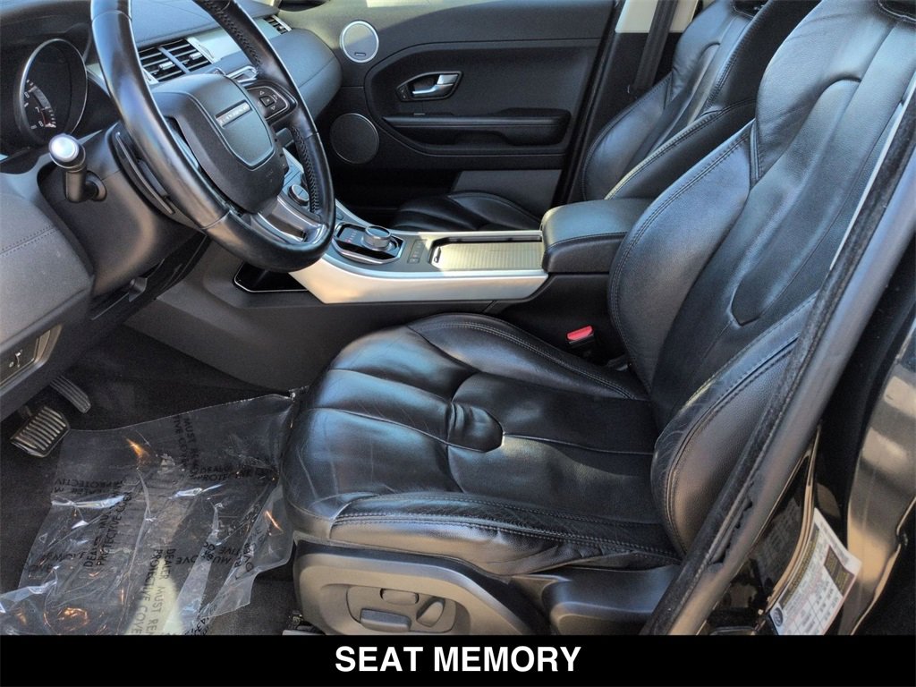 Used 2013 Land Rover Range Rover Evoque Pure Premium image 3