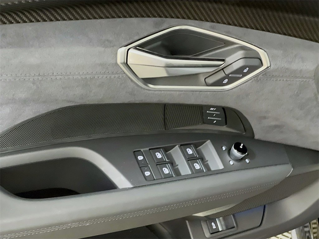 New 2026 Audi S e-tron GT Prestige image 17
