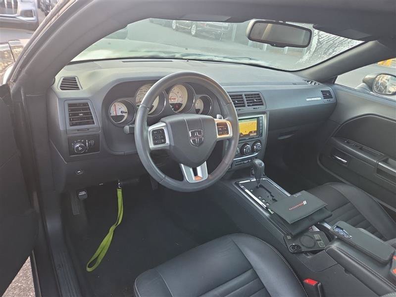 Used 2013 Dodge Challenger R/T Plus RWD image 7