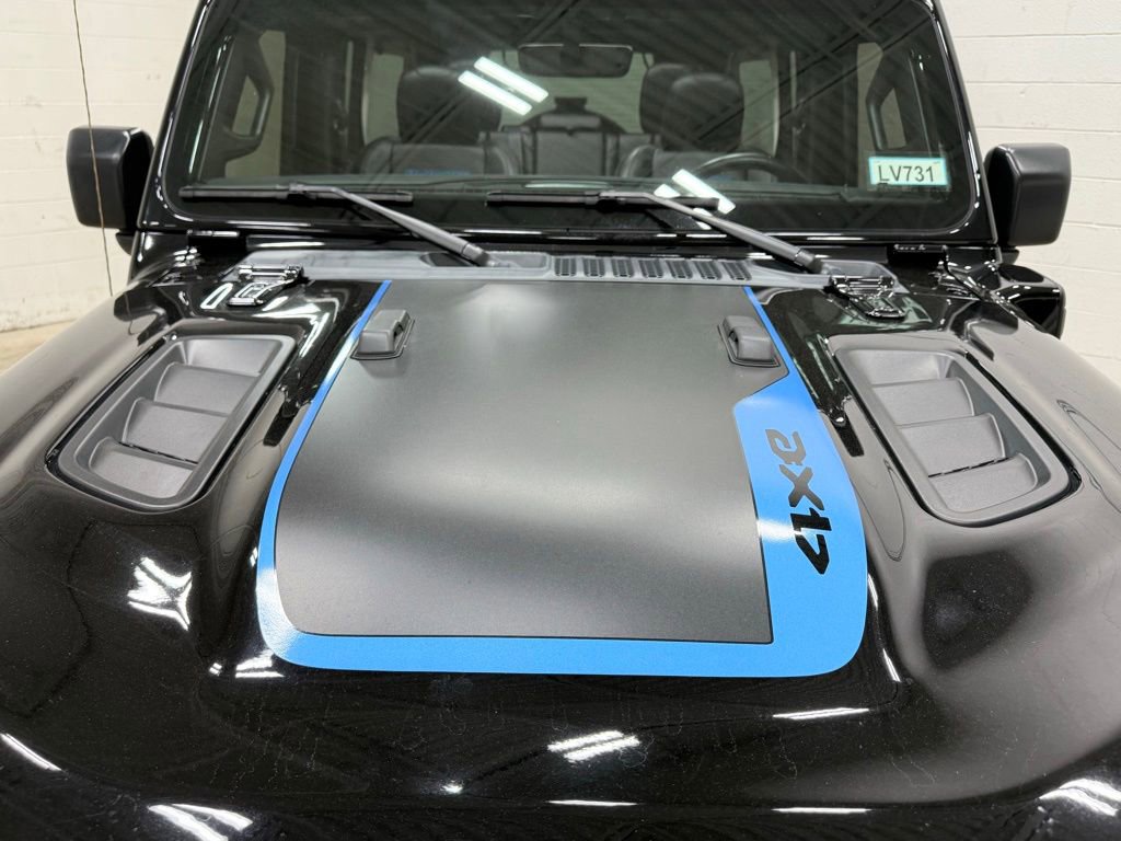 Used 2023 Jeep Wrangler Unlimited Rubicon 4xe w/ Steel Bumper Group AWD/4WD image 19