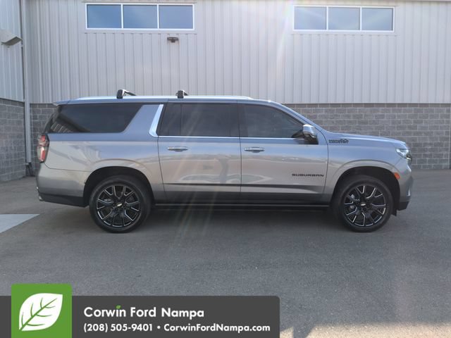Used 2021 Chevrolet Suburban High Country AWD/4WD image 2