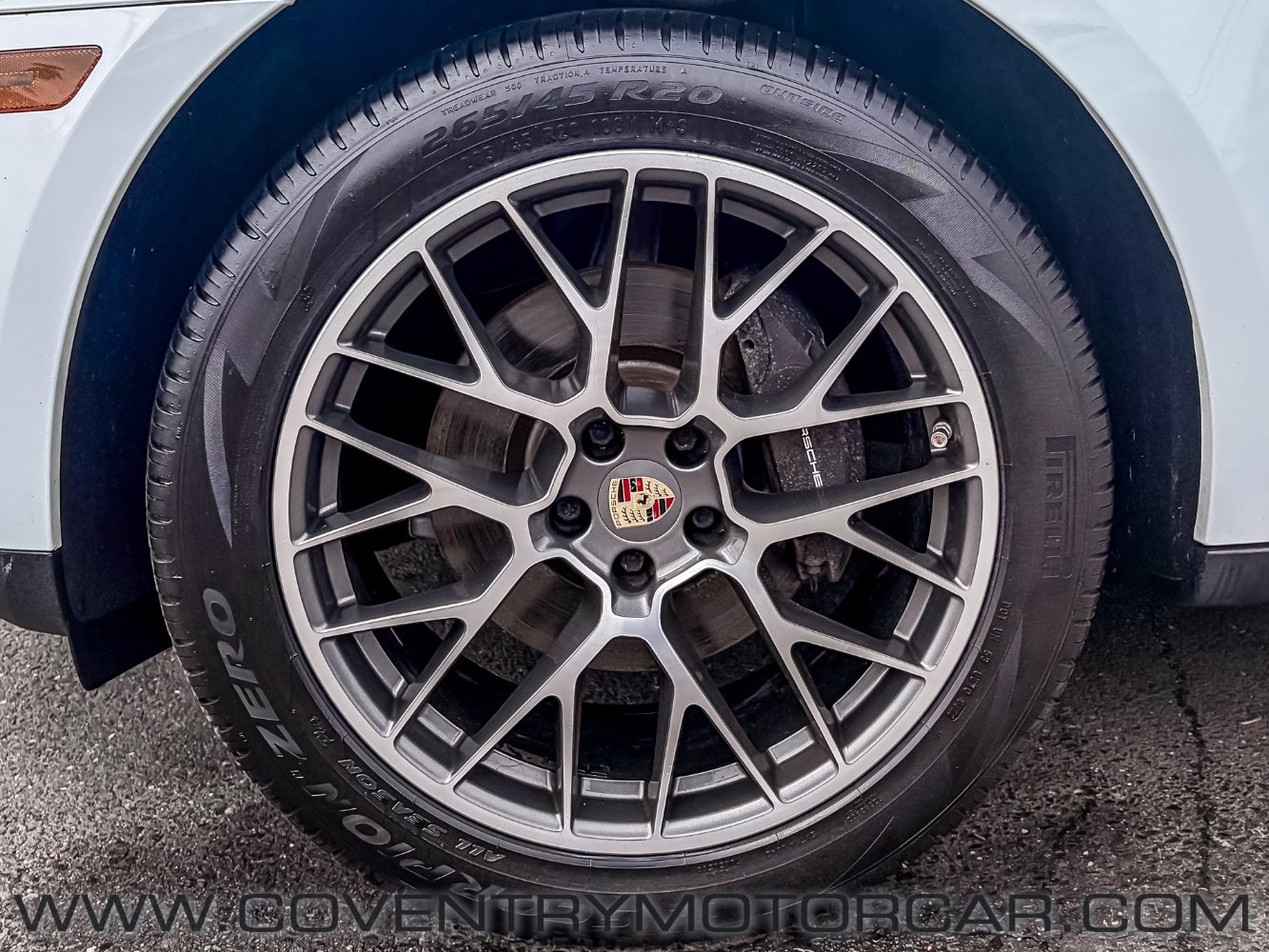 Used 2018 Porsche Macan Sport Edition AWD/4WD image 11