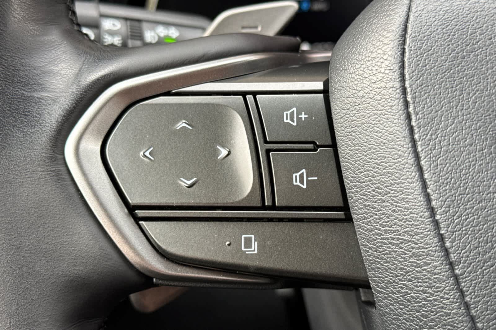 Certified 2025 Lexus RX 450h AWD w/ Luxury Package image 27