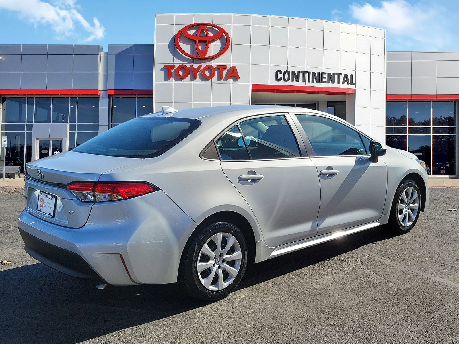 Certified 2024 Toyota Corolla LE image 5