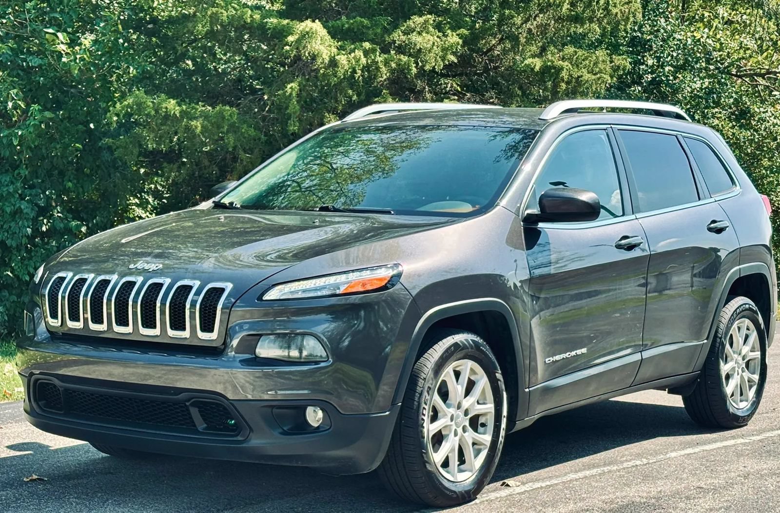 Used 2016 Jeep Cherokee Latitude w/ Cold Weather Group