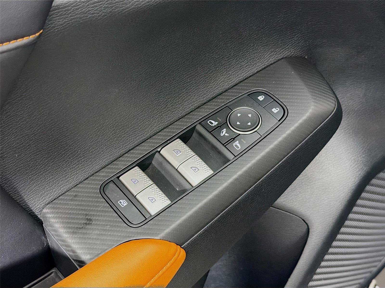 Used 2022 Mitsubishi Outlander SEL image 20