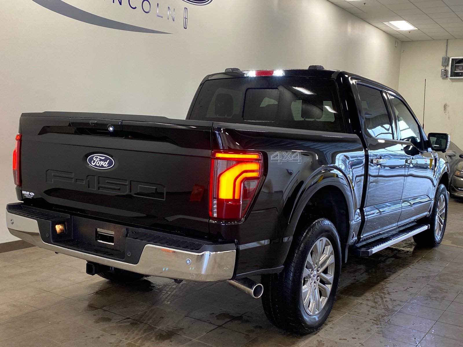 New 2026 Ford F150 Lariat w/ Equipment Group 501A Mid image 14