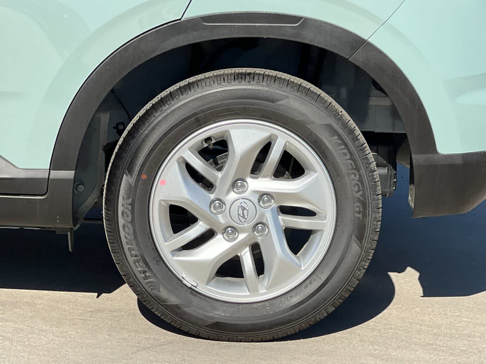 New 2026 Hyundai Venue SE FWD image 24