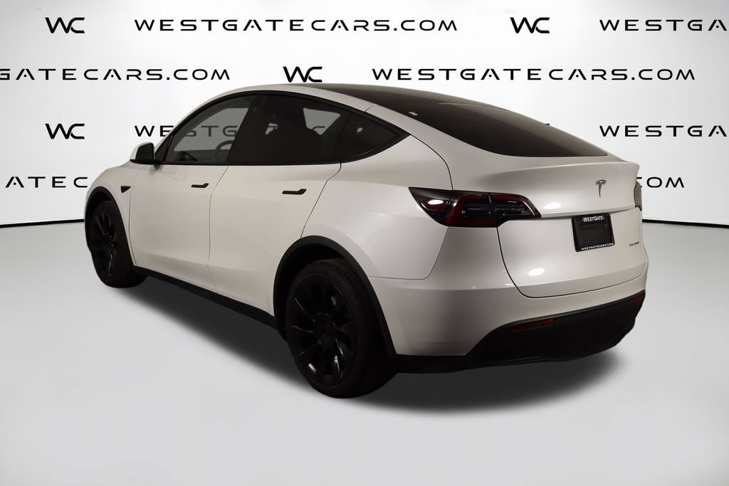 Used 2023 Tesla Model Y Long Range AWD/4WD image 45