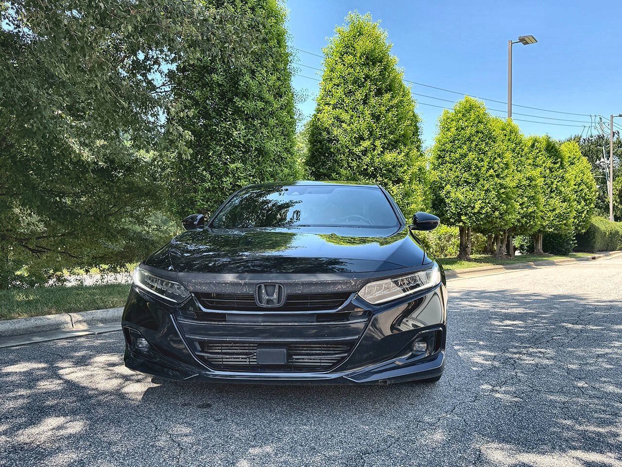 Used 2022 Honda Accord Sport image 3