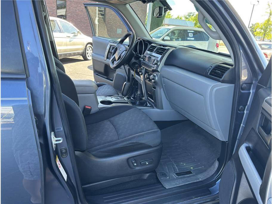Used 2013 Toyota 4Runner Trail image 14