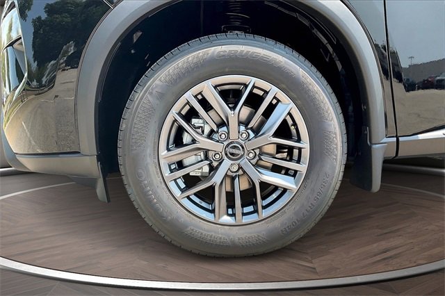 New 2026 Nissan Rogue S image 12