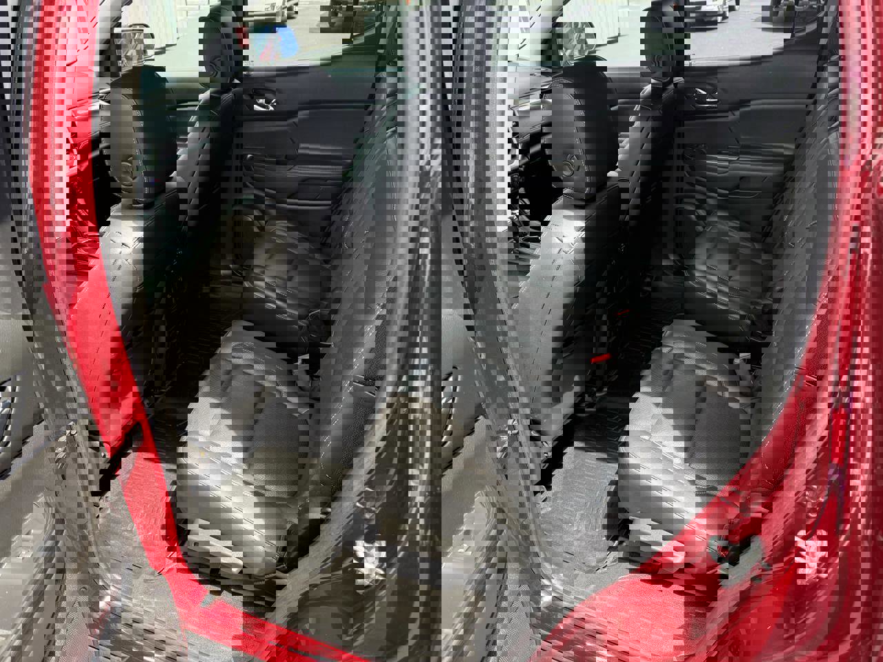 Used 2018 GMC Acadia SLT image 16