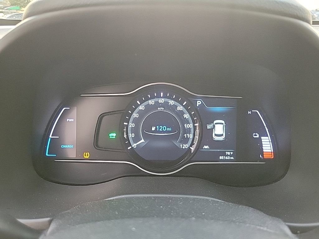 Used 2021 Hyundai Kona Ultimate FWD image 16