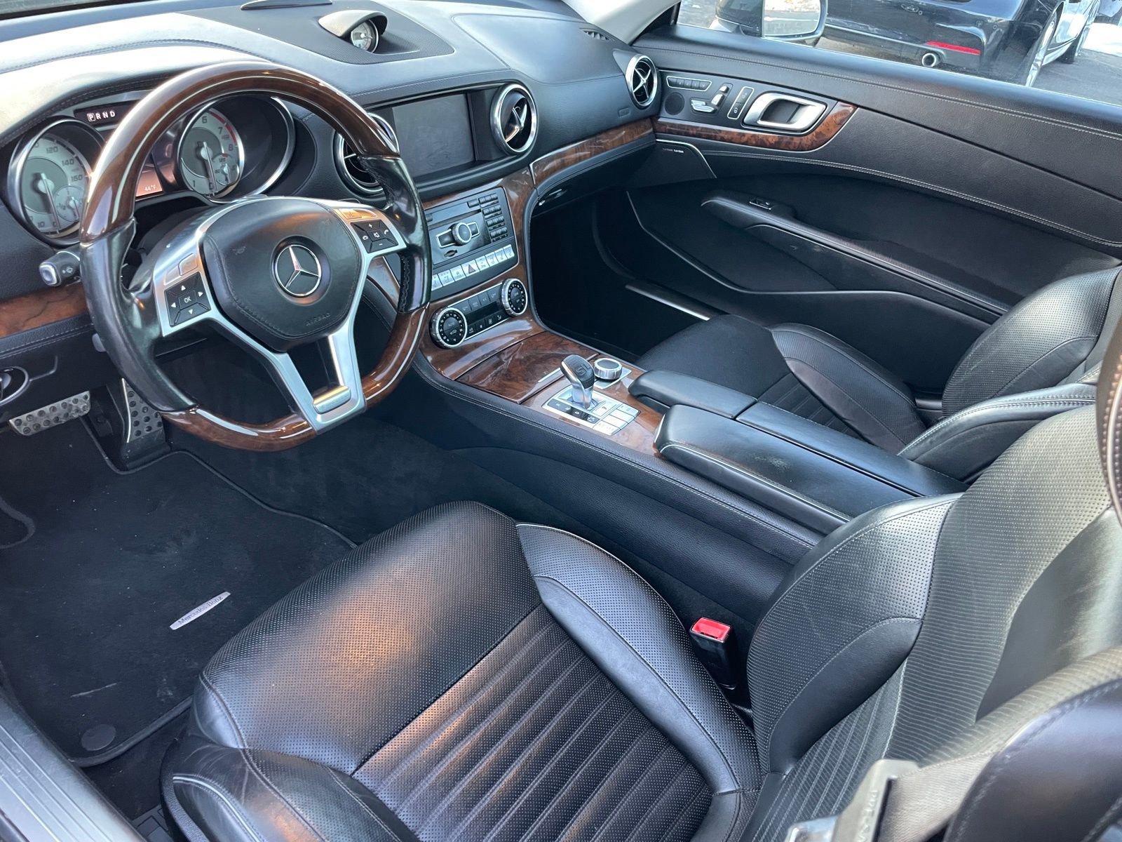 Used 2013 Mercedes-Benz SL 550 image 21