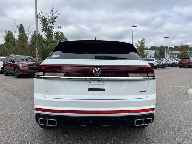 New 2026 Volkswagen Atlas Cross Sport SEL Premium R-Line image 6