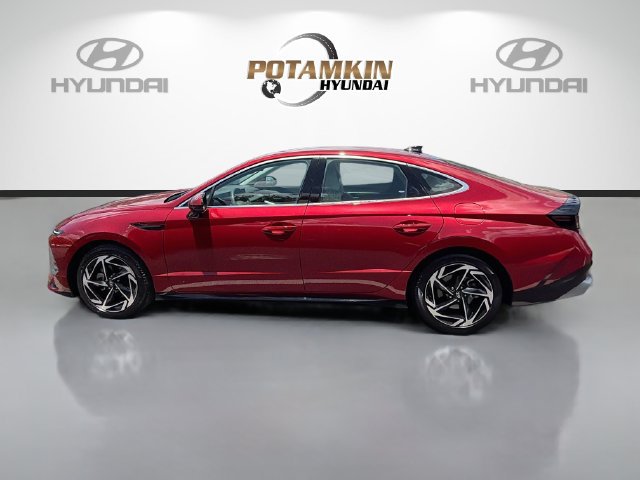 Certified 2026 Hyundai Sonata SEL FWD image 9