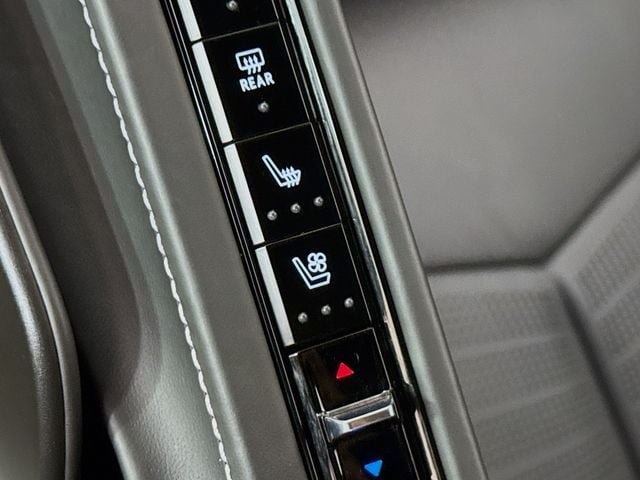 Used 2023 Chevrolet Corvette Z06 w/ Engine Appearance Package RWD image 22