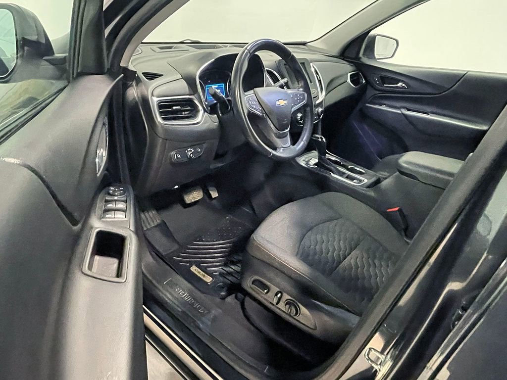 Used 2021 Chevrolet Equinox LT image 19