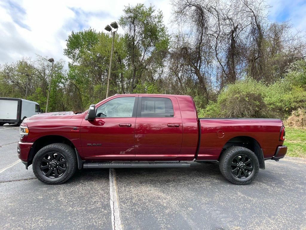 Used 2024 RAM 2500 Laramie w/ Night Edition AWD/4WD image 6