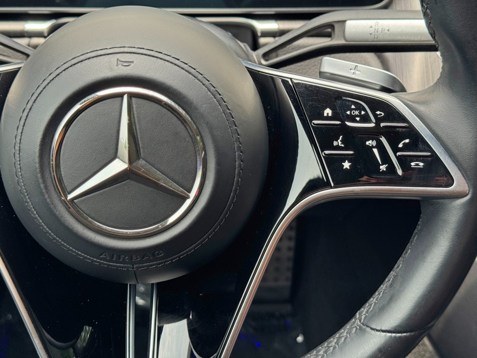 Used 2021 Mercedes-Benz S 580 4MATIC Sedan w/ AMG Line image 24