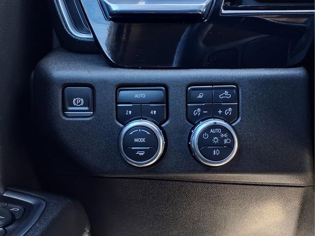 Used 2024 GMC Sierra 1500 SLT AWD/4WD image 19