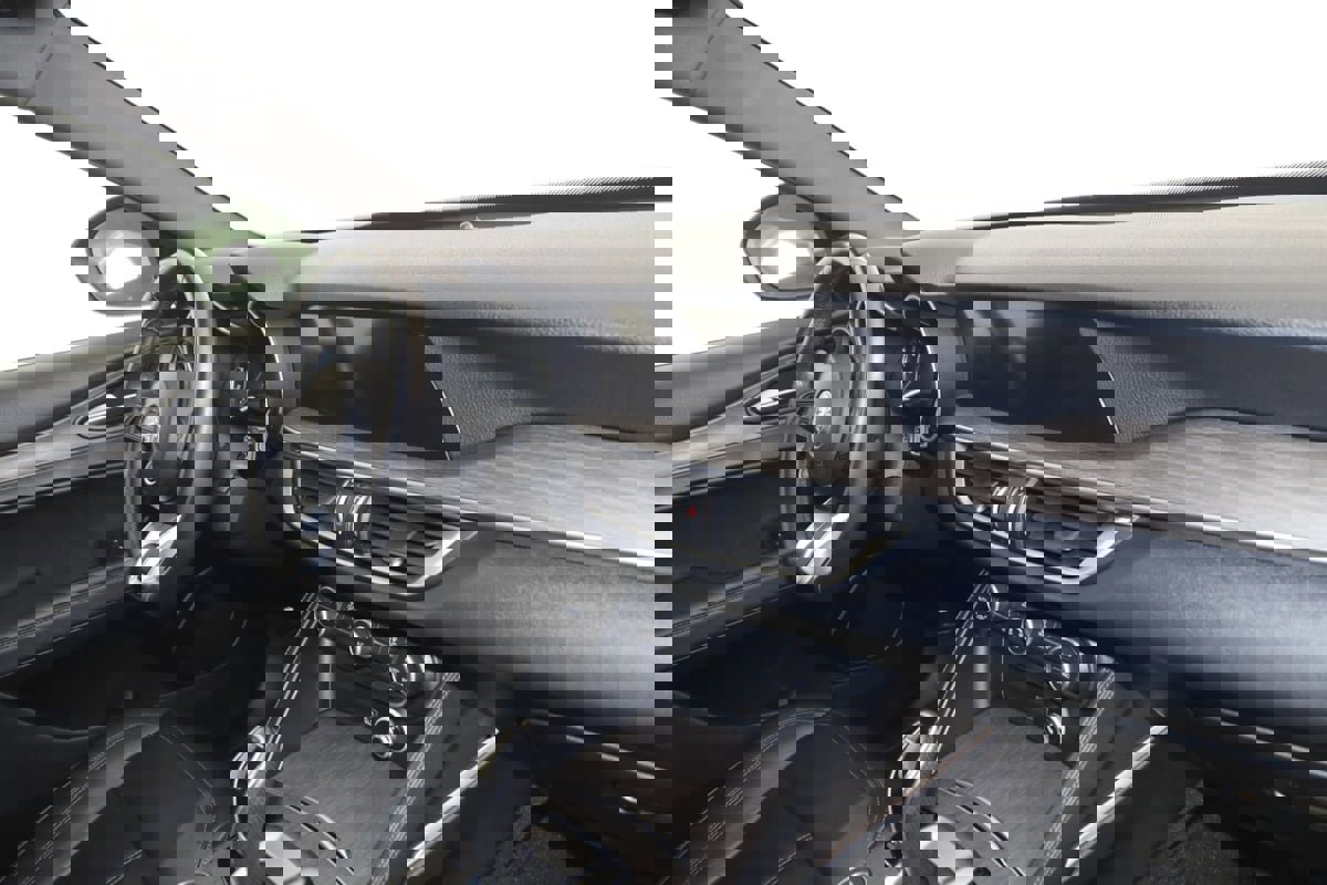 Used 2023 Alfa Romeo Stelvio Ti image 48