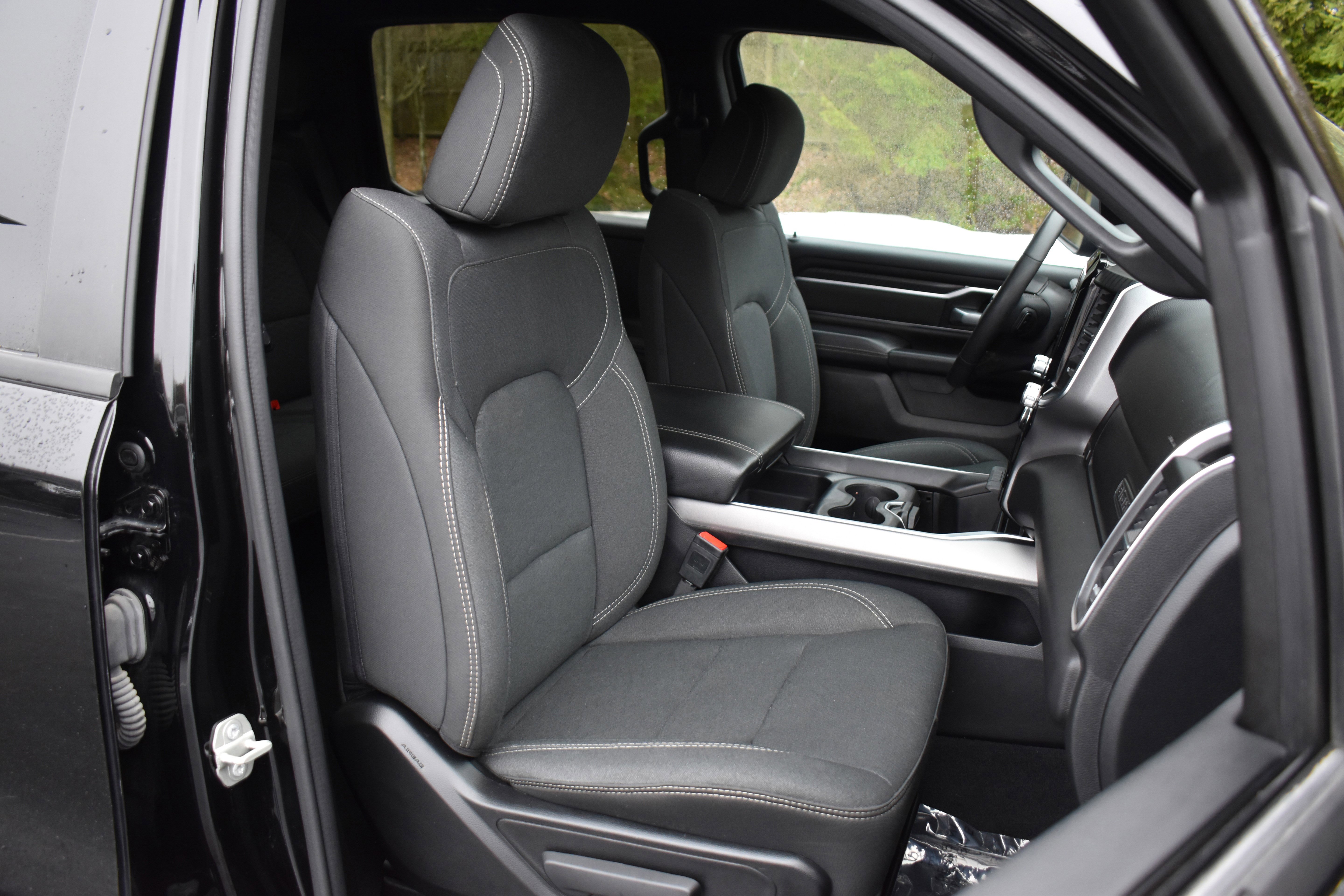 Used 2025 RAM 1500 Big Horn image 32