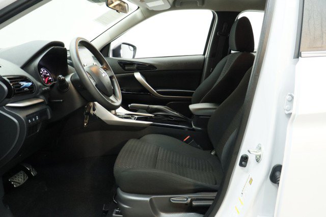 Used 2023 Mitsubishi Eclipse Cross LE AWD/4WD image 7