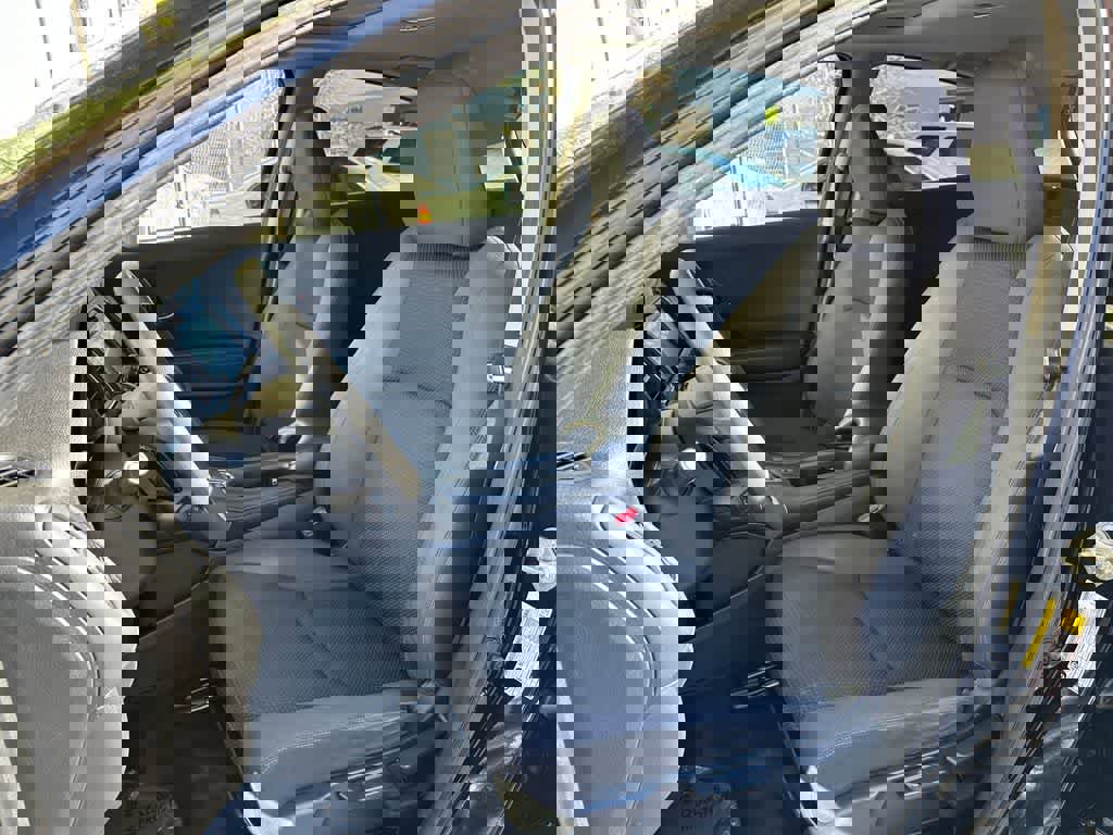 Used 2019 Honda HR-V EX image 11