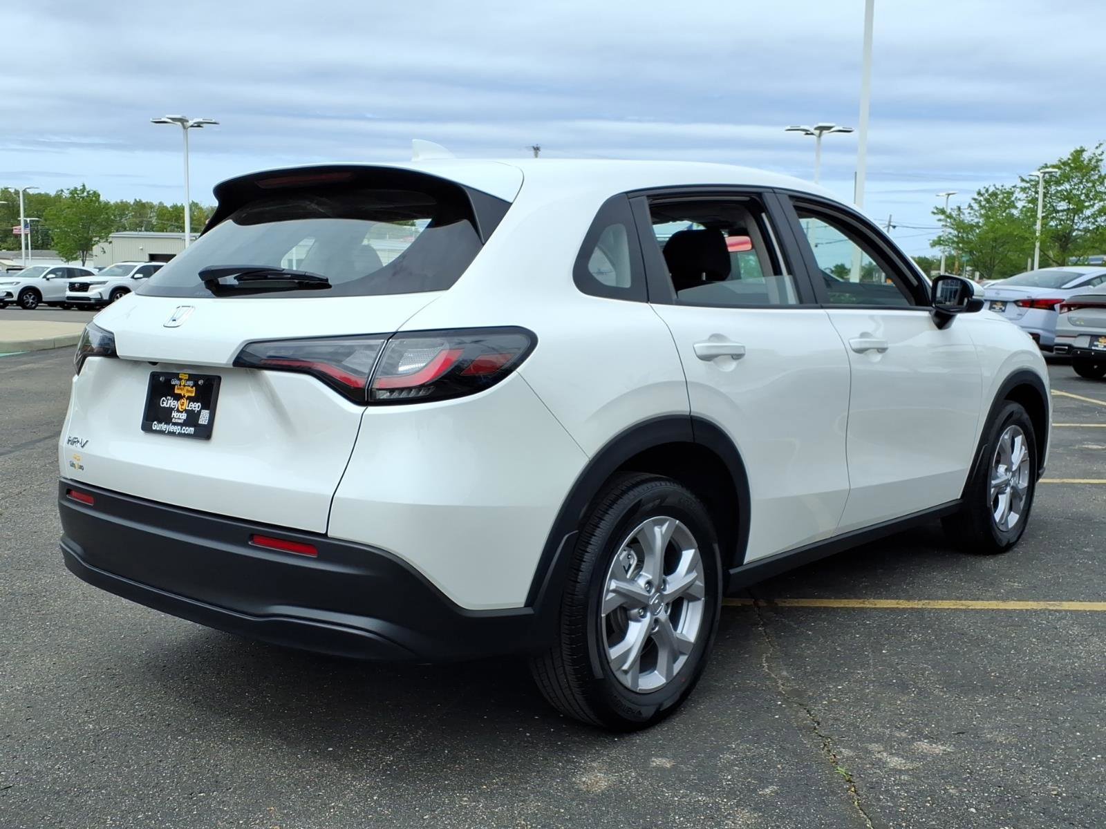 Certified 2025 Honda HR-V LX image 10