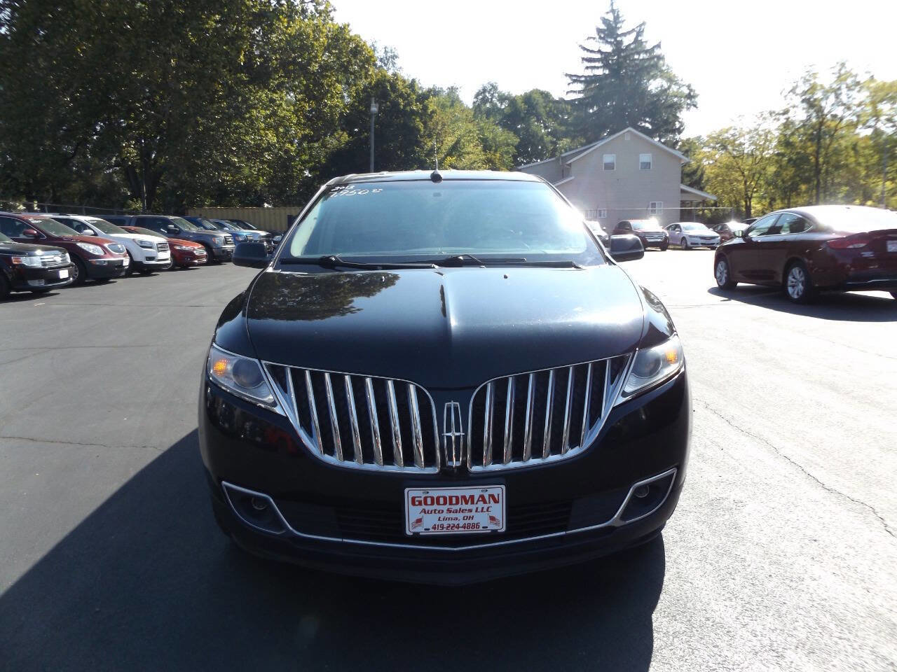 Used 2013 Lincoln MKX AWD image 2