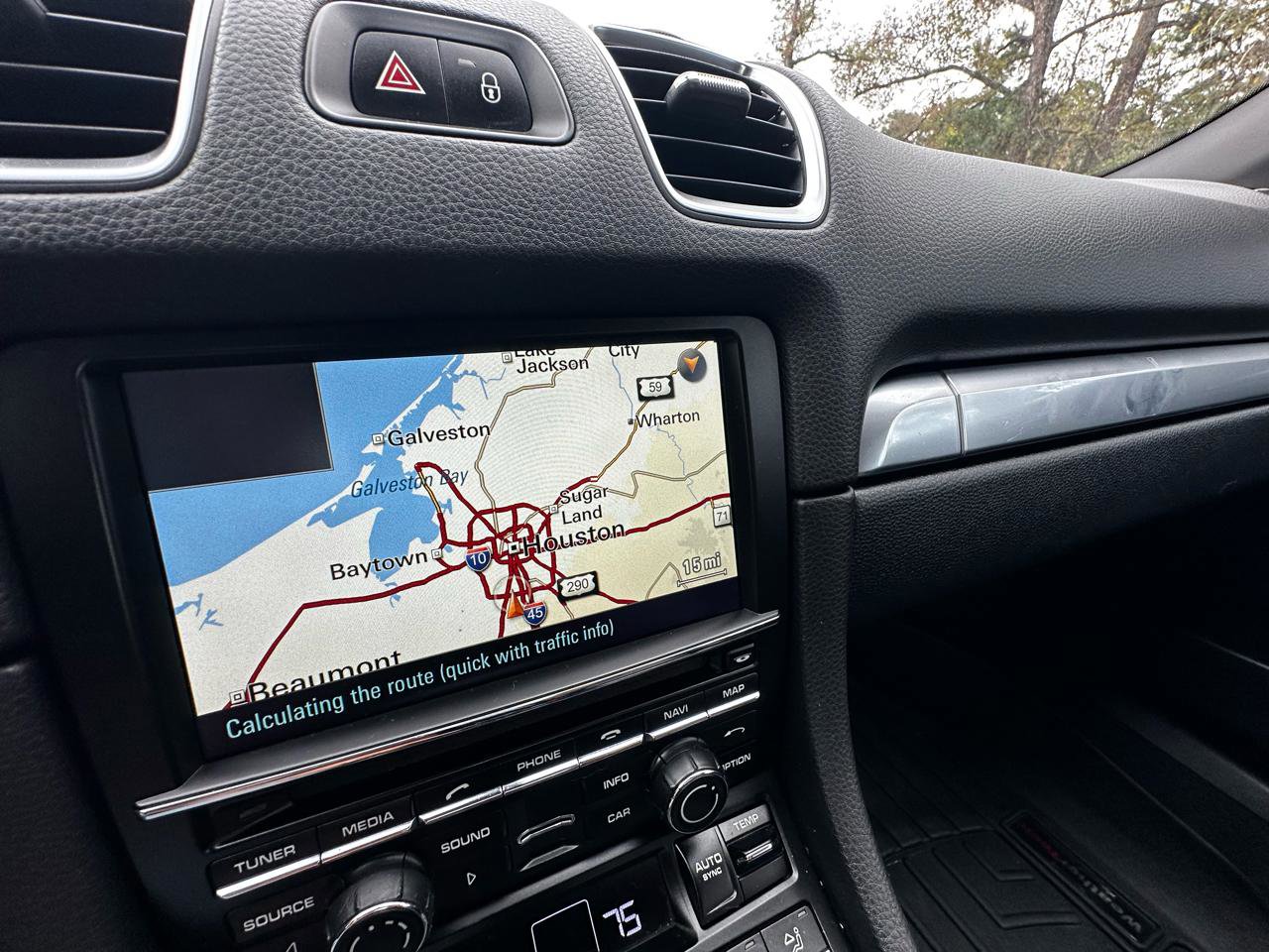 Used 2015 Porsche Boxster image 40