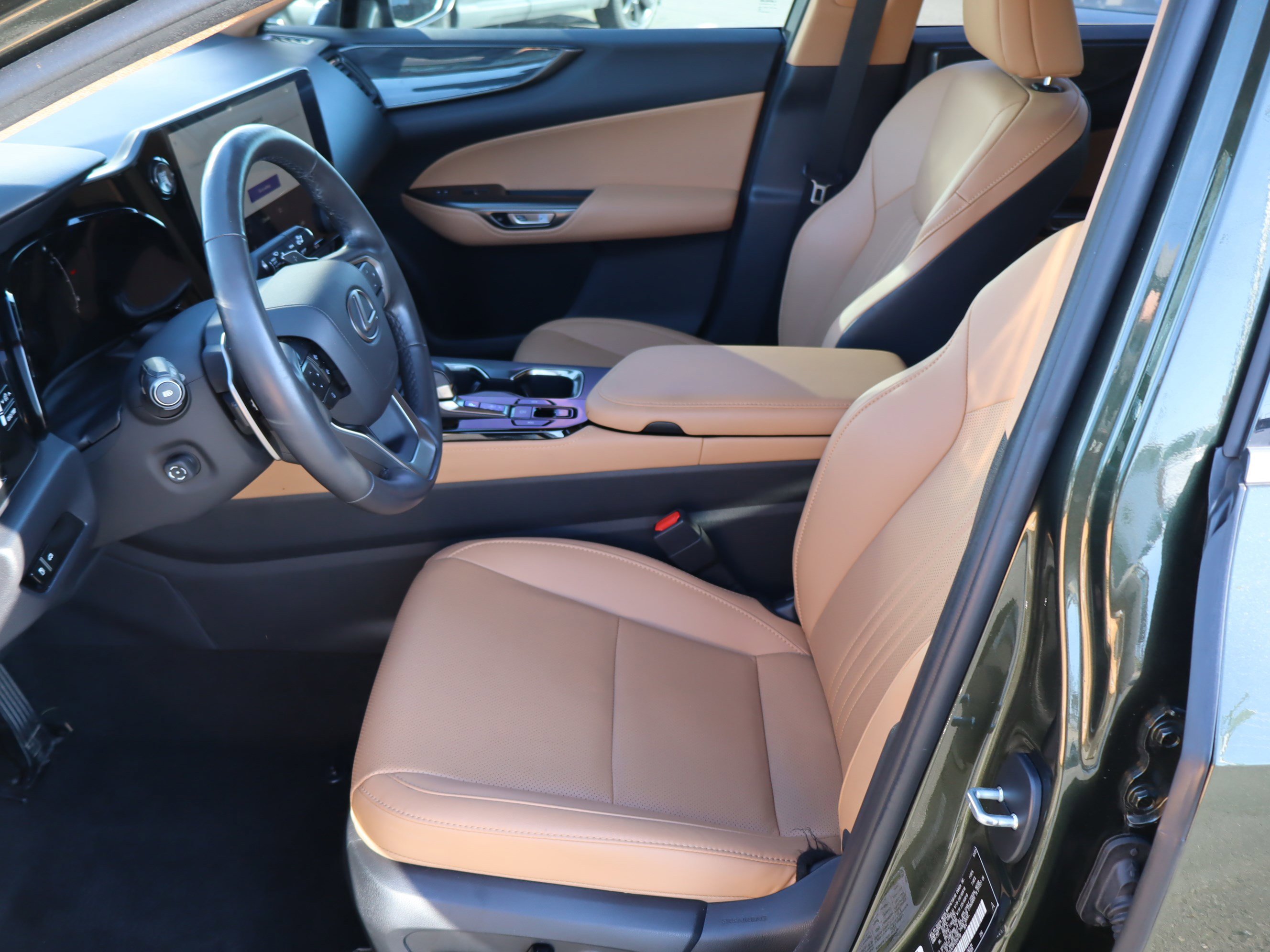 Used 2023 Lexus NX 250 FWD w/ Cold Area Package image 16