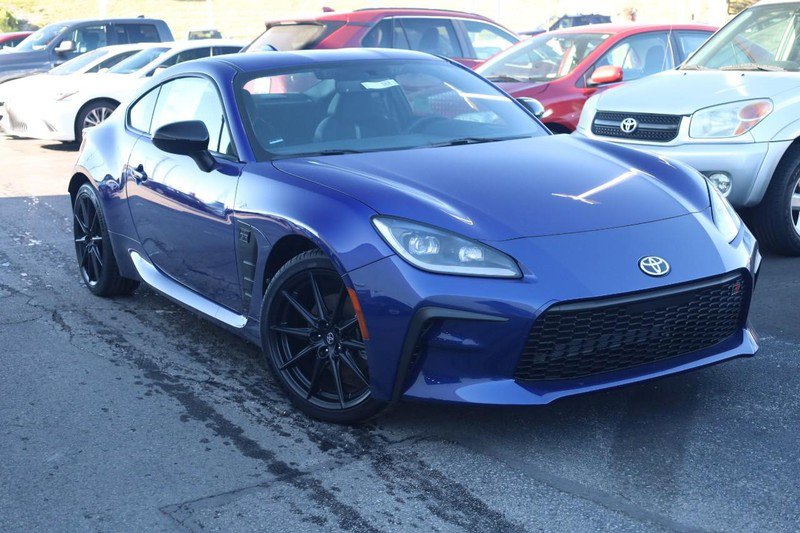 New 2025 Toyota GR86 Premium image 2