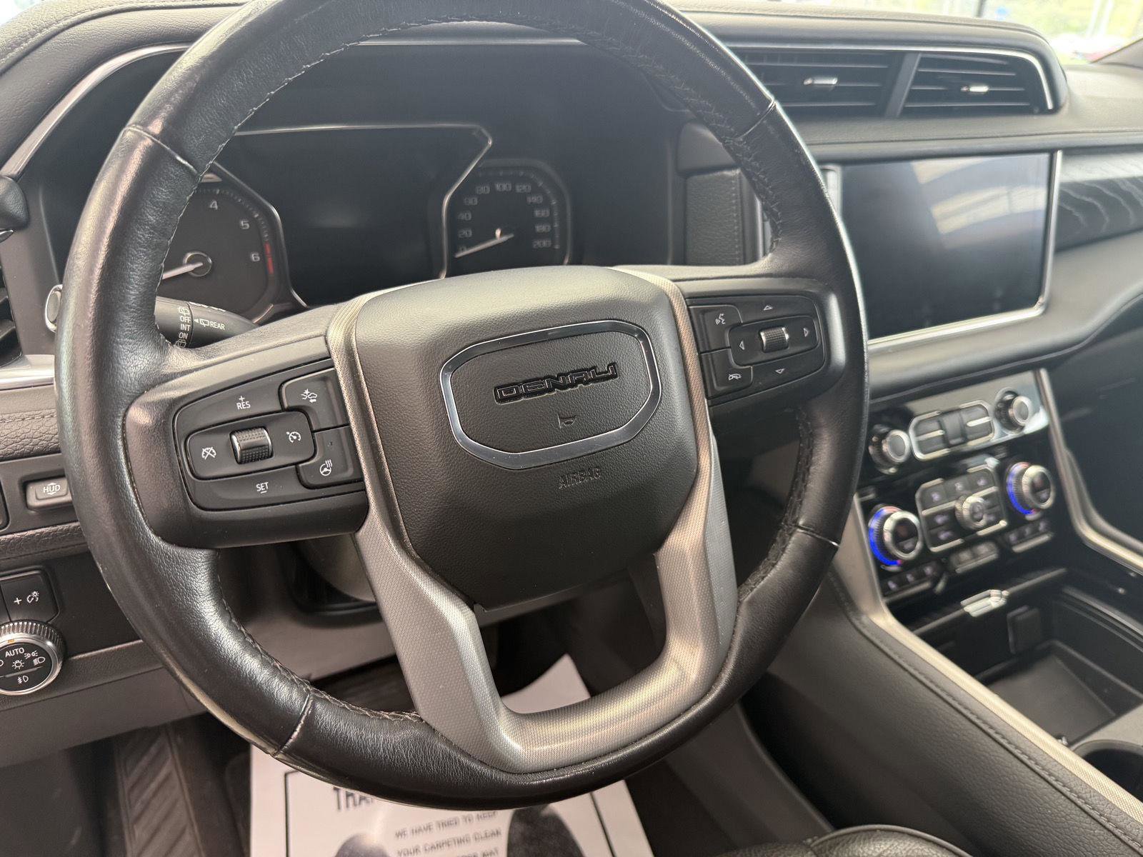 Used 2021 GMC Yukon Denali AWD/4WD image 21