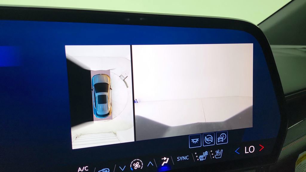 New 2025 Chevrolet Blazer EV RS AWD/4WD image 23