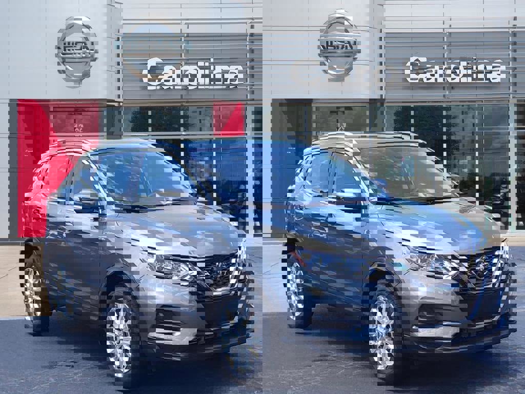 Used 2020 Nissan Rogue Sport SV