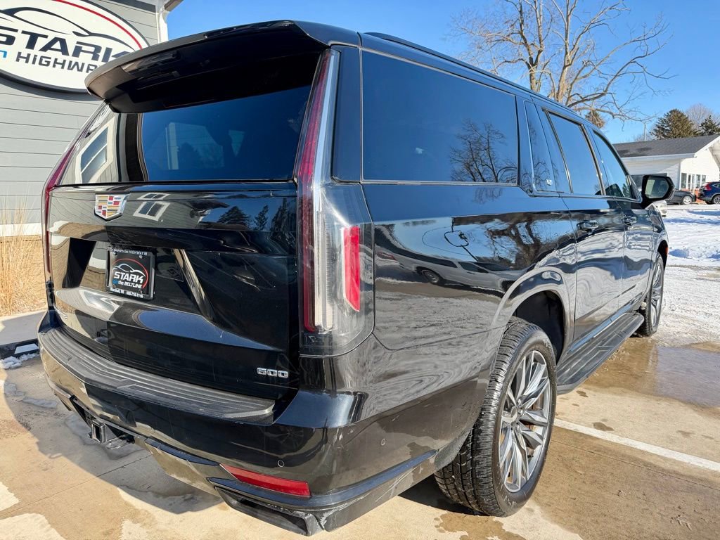 Used 2023 Cadillac Escalade ESV Sport image 6