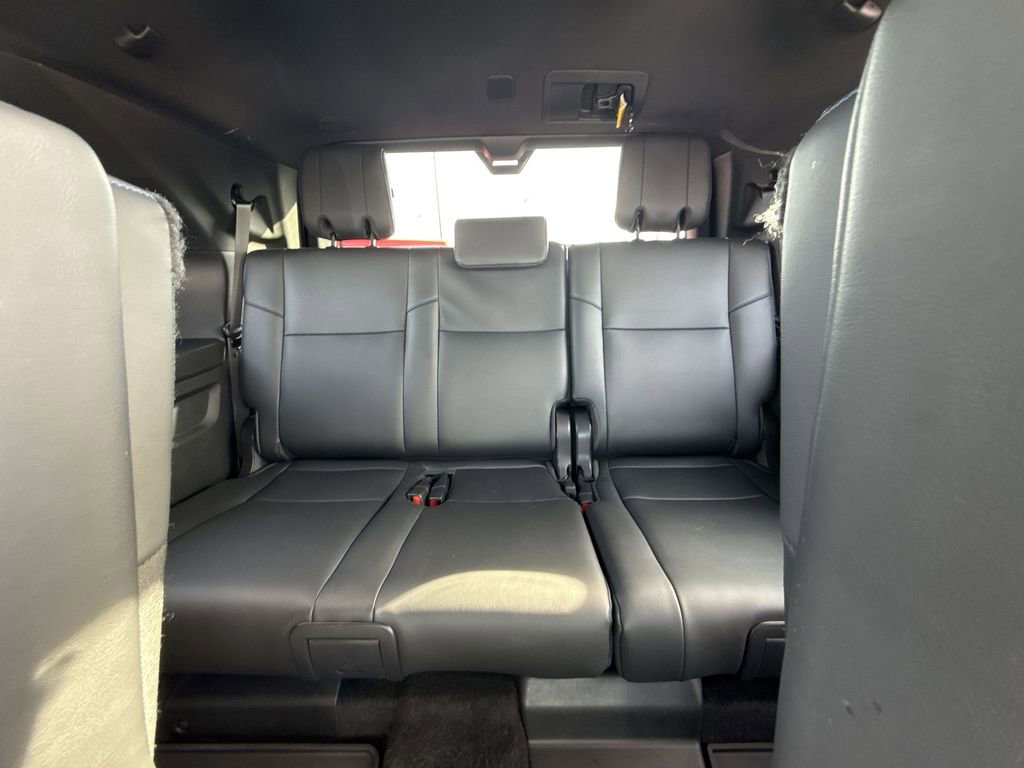 Used 2024 Toyota Sequoia Platinum AWD/4WD image 23