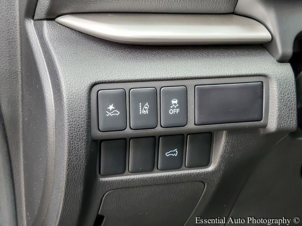 Used 2026 Mitsubishi Eclipse Cross SE image 14