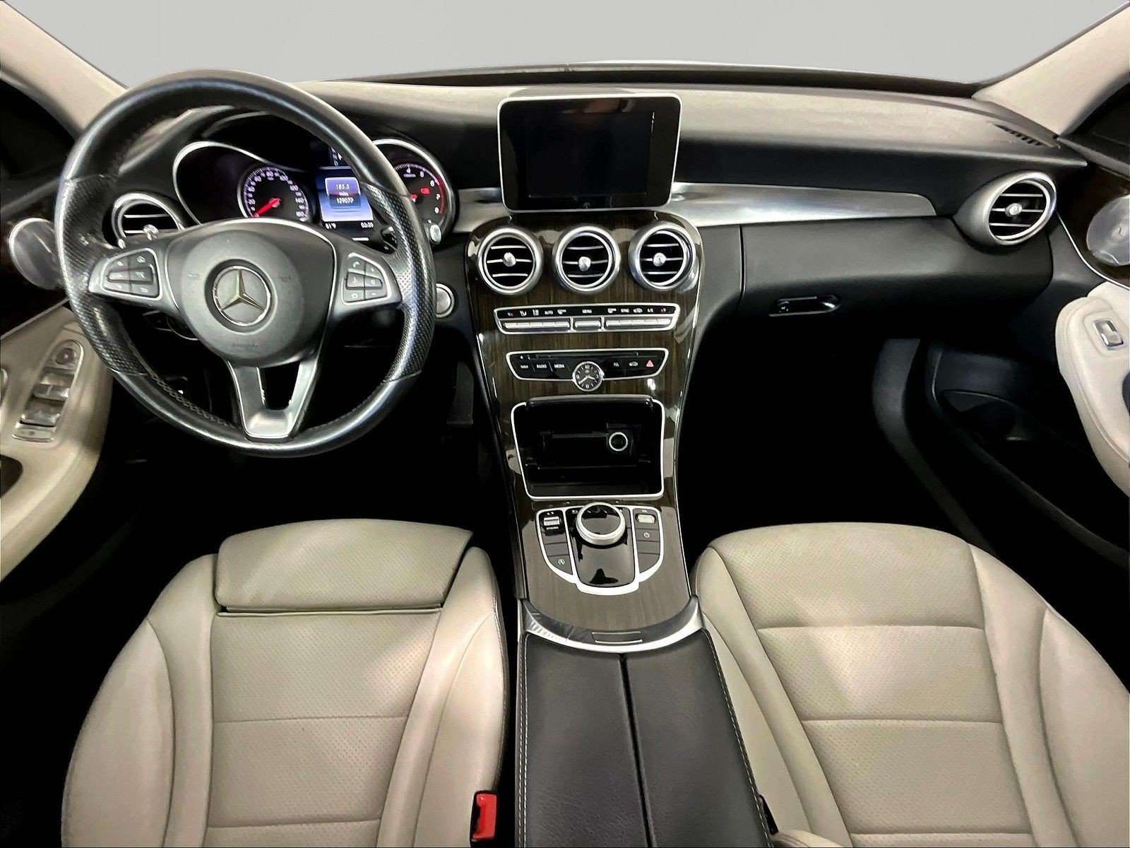 Used 2018 Mercedes-Benz C 300 4MATIC Sedan image 7